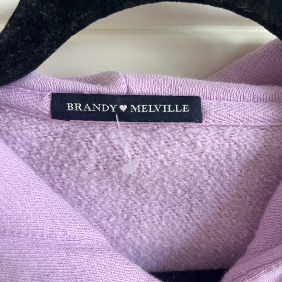 Brandy Melville cropped purple zip up sweatshirt - Picture 3 of 5